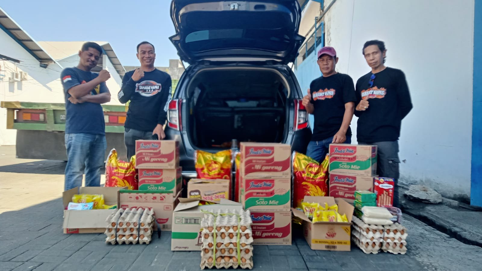 Keluarga Besar Sahabat Napas 358, Gelar Berbagi Donasi Ke 3 Titik.