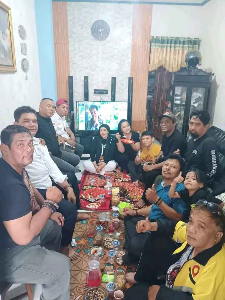 Keceriaan Mengalir,Open House Laskar Celebes Indonesia(LCI)Penuh Kebersamaan