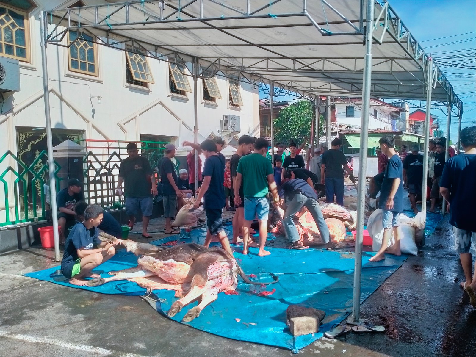 Masjid Hikma Dua Bara Bara timur Makassar Laksanakan Sholat Idul Adha 1447 Hijriah dengan Khidmat.