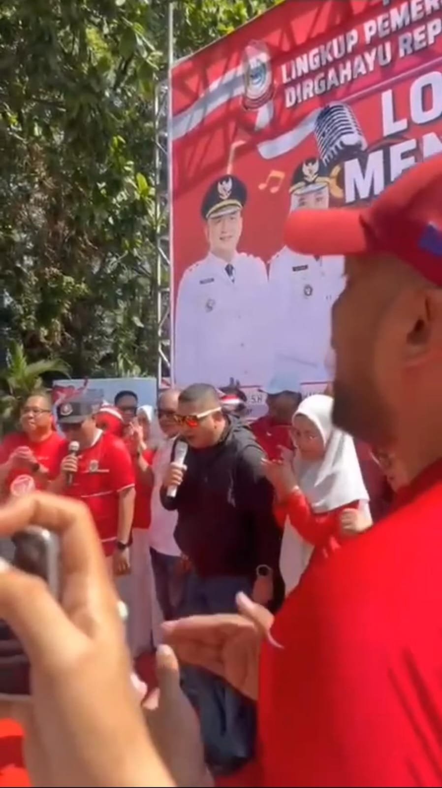 HUT RI ke-81, Pemkot Makassar Meriahkan Balai Kota dengan Lomba Nyanyi