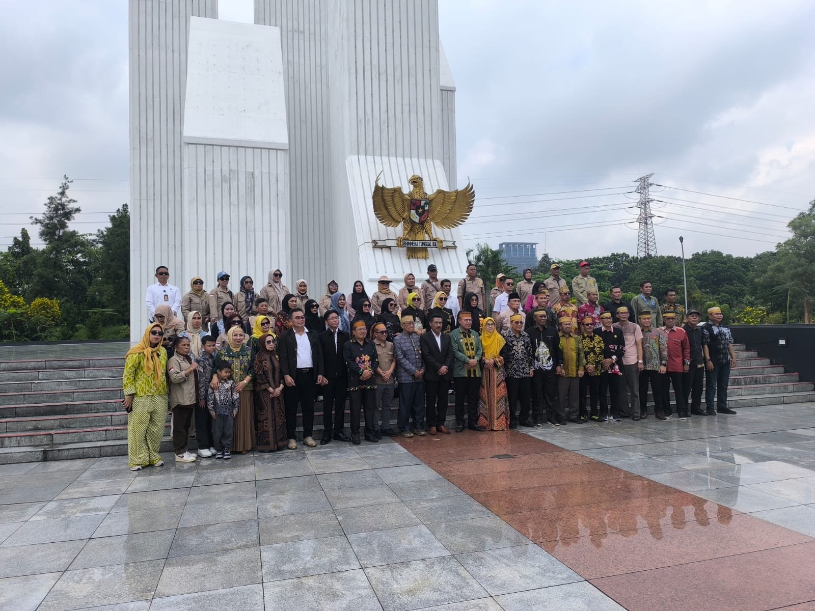 Hari Jadi Bone Ke-696,pemerintah Kabupaten Bone Gelar ziarah Makam Di kalibata
